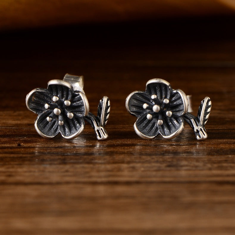 Retro Personality Men And Women Lotus Ear Studs