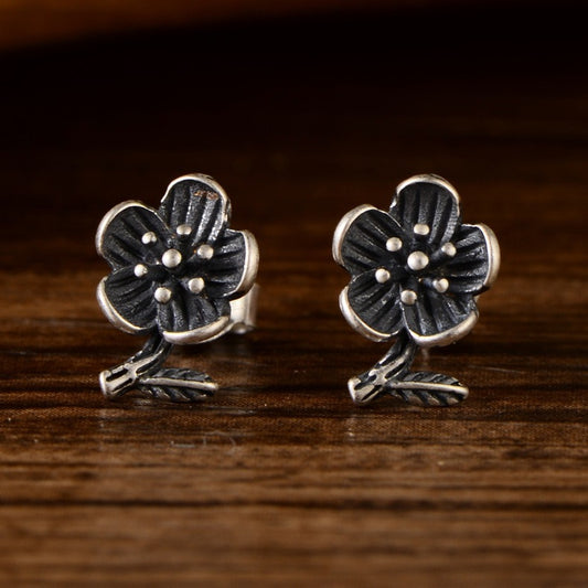 Retro Personality Men And Women Lotus Ear Studs